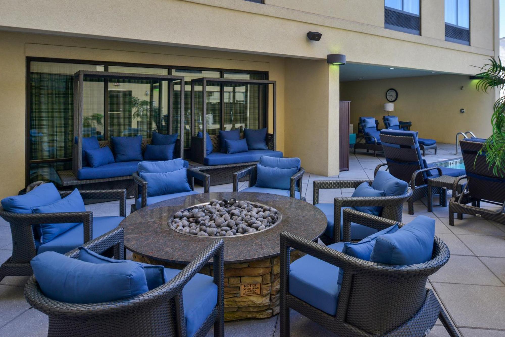 Hotel Courtyard By Marriott Wilmington Downtown/Historic District Exteriér fotografie